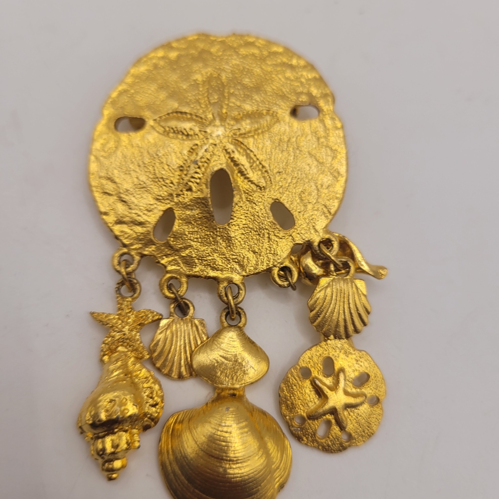 Whimsical Sand Dollar & Dangle Charms Enamel Gold Brooch